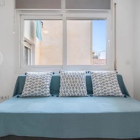 Roger De Lluria Interior كامبريلس